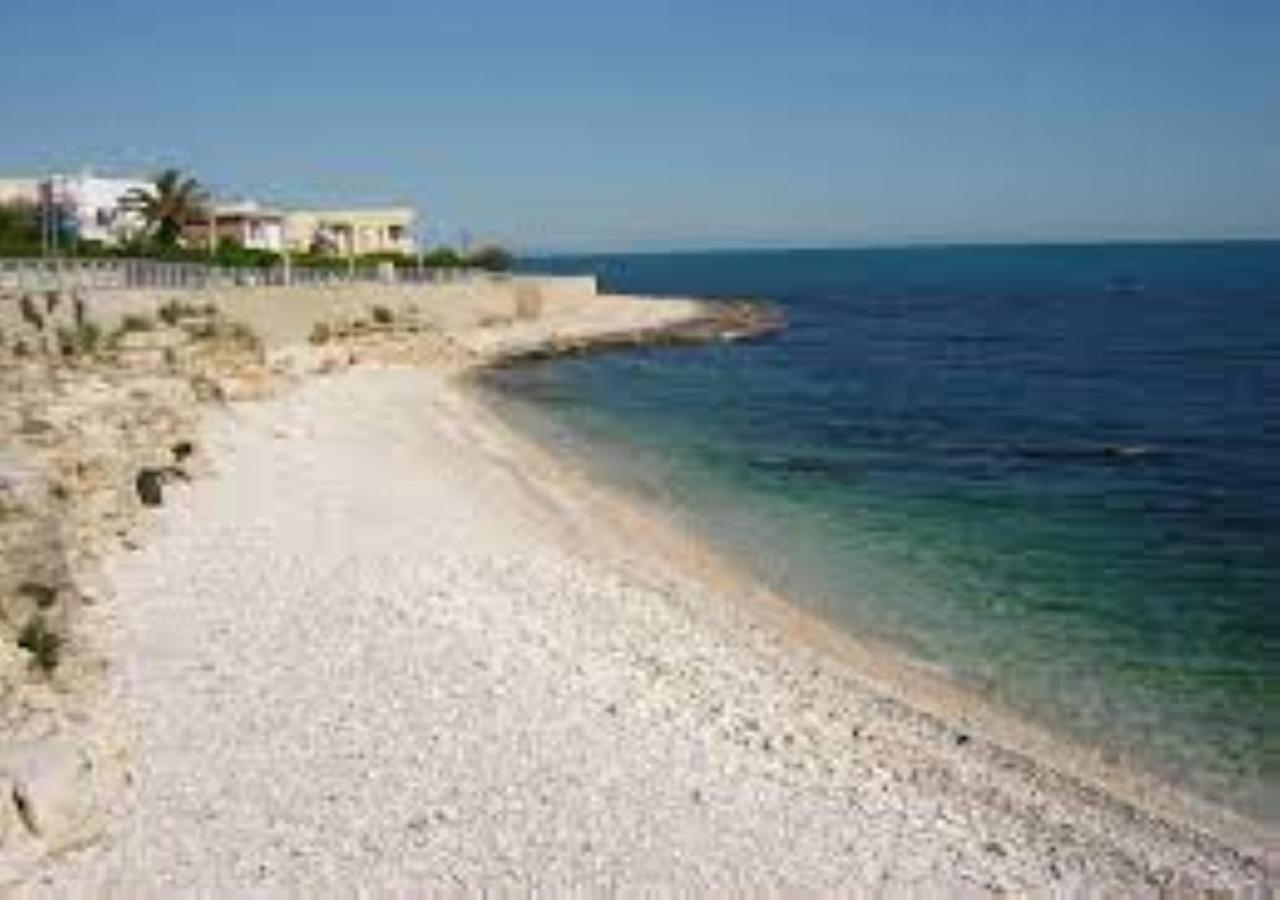 Casa Vacanza -Trani Centro Bagian luar foto