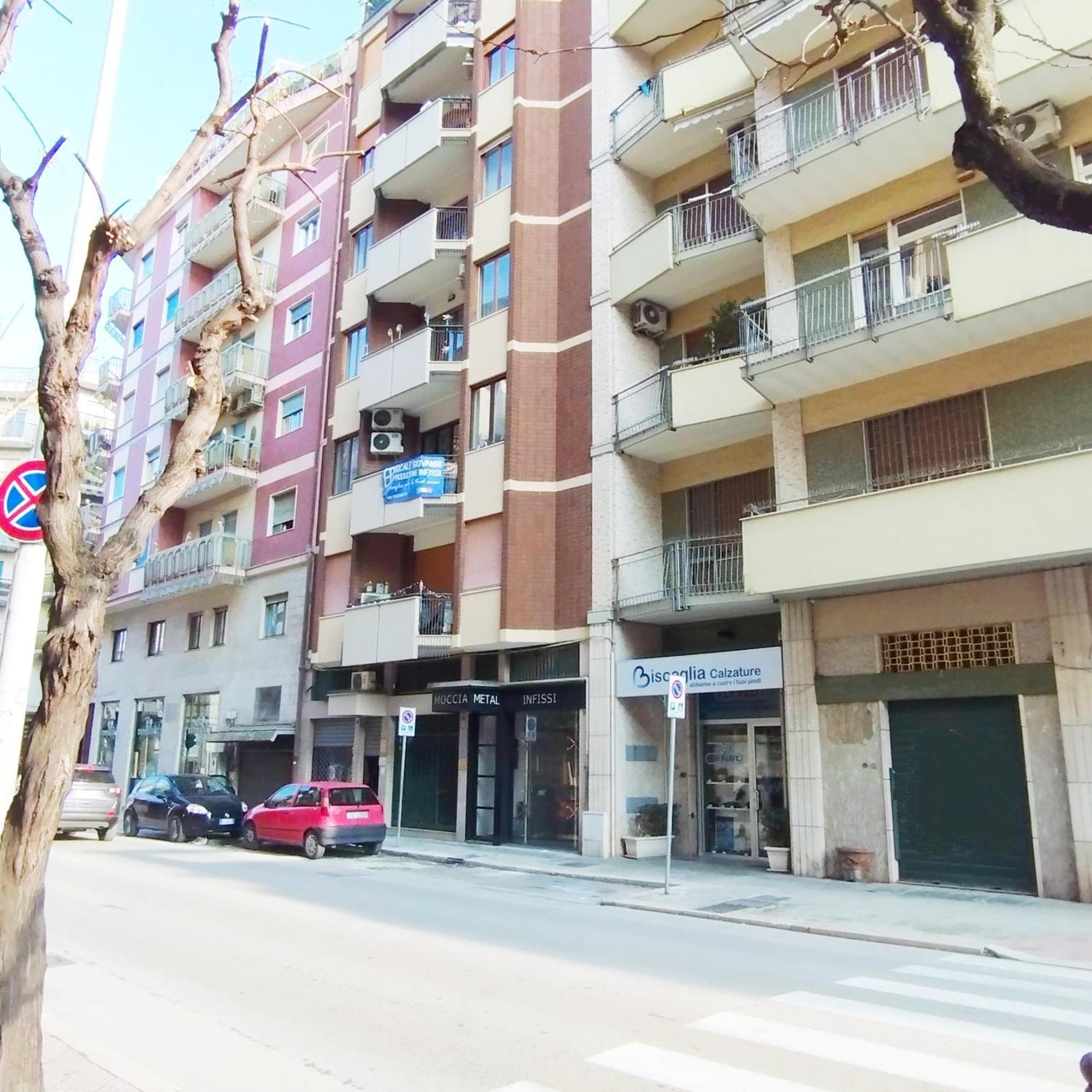 Casa Vacanza -Trani Centro Bagian luar foto