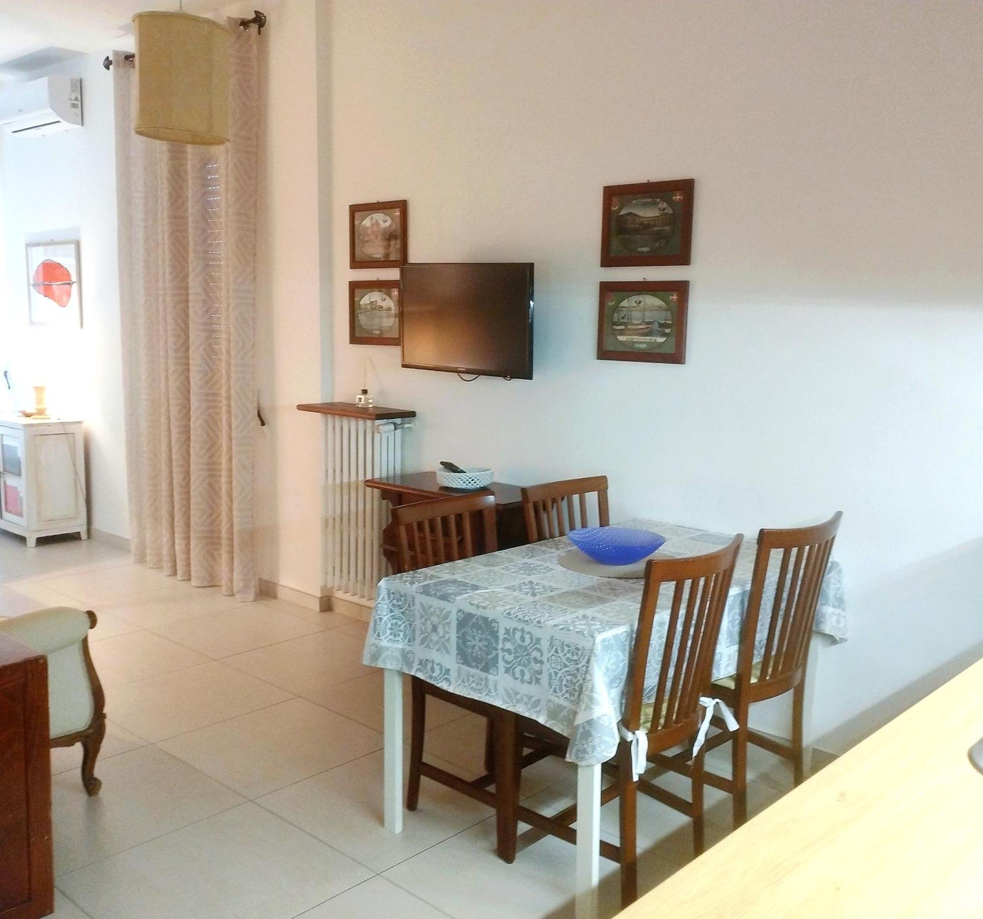 Casa Vacanza -Trani Centro Bagian luar foto